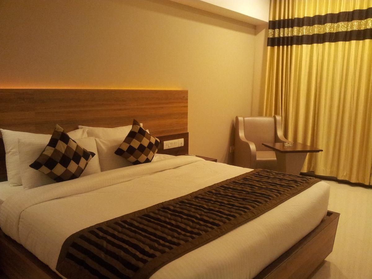 Hotel La Capitol Chhatarpur Екстериор снимка